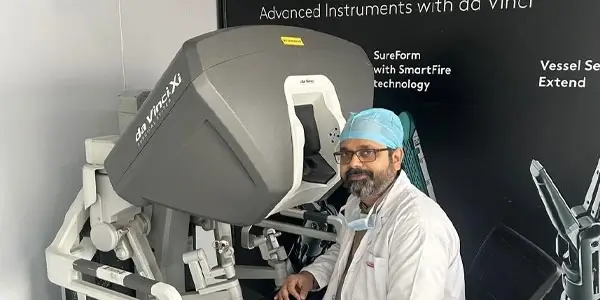 Robotic Surgery specialist Dr. Praveen Pandey